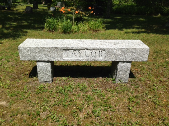 bench329